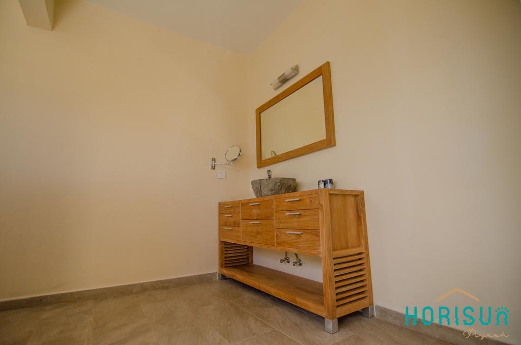 Horisun Apartment Belle Mare Bagian luar foto